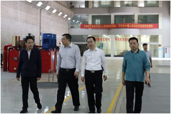 省国资委党委委员、副主任毛育新带队赴爱游戏手机登录入口-爱游戏（中国）株洲航电分公司开展安全生产督查