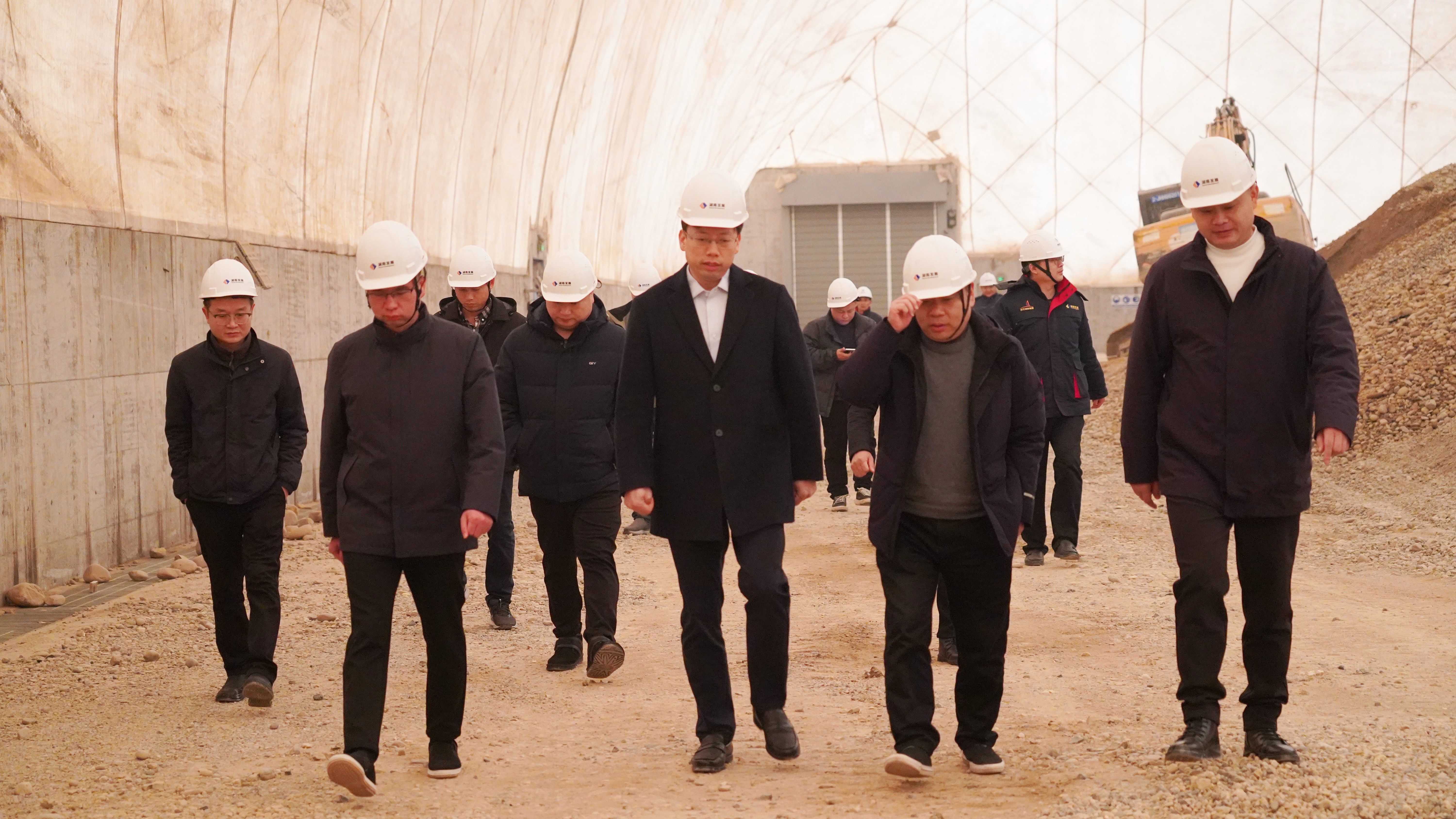 沅江市委副书记张心镜一行调研爱游戏手机登录入口-爱游戏（中国）机制砂和砂石集散中心项目
